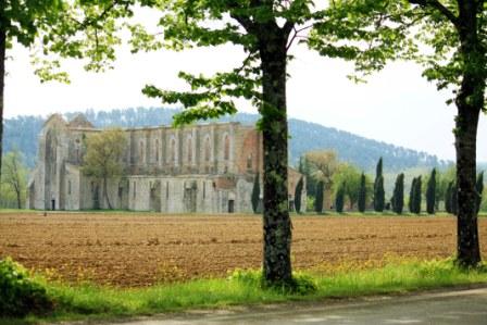 Gallerie-san-galgano.jpg