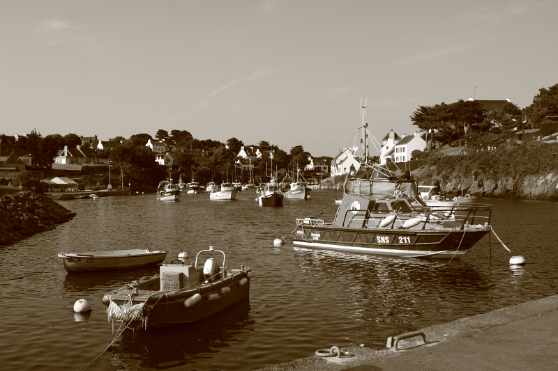 Port de Dolan

EF-S 18-55 f3.5-5.6