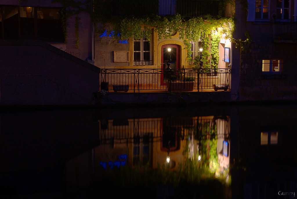 FLASH ESCLAVE-reflet.jpg