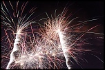 Feux9 
EXIF: Canon EOS 7D | EF-S 15-85 | 15mm | 10s | f/4 | ISO 100