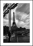 FLASH ESCLAVE-homme-sur-le-pont-eos-bordures.jpg