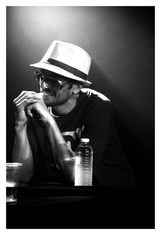 -kacem-chanteur-doperette-lr-bordures.jpg