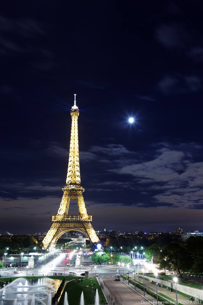 Au clair de la lune...