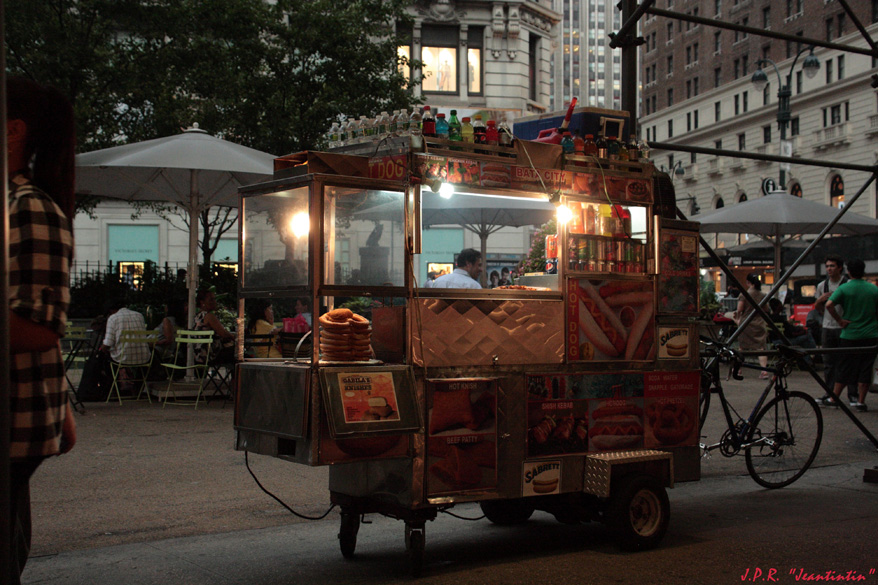 nettoyage capteurs-hot-dog-newyork.jpg