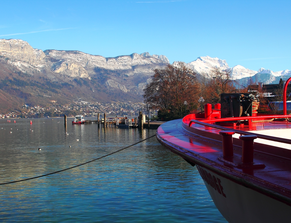 annecy eos
