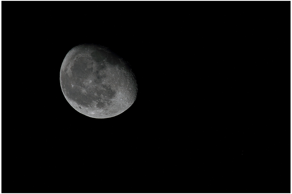 Lune du 14 novembre 2011