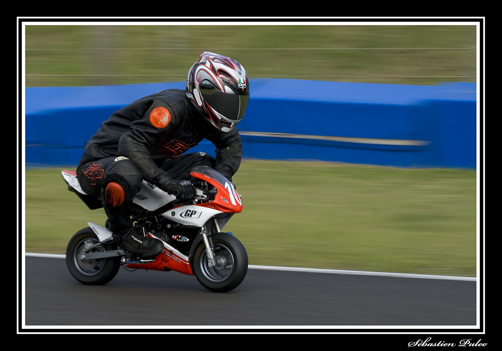70-300 Sigma APO-2826.jpg