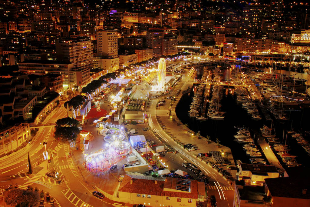 canon 500D 20mm | 1,6s | f/18 | ISO 400

port de monaco