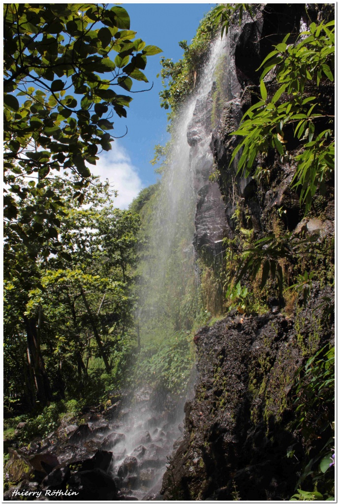 -anse-des-cascades.jpg