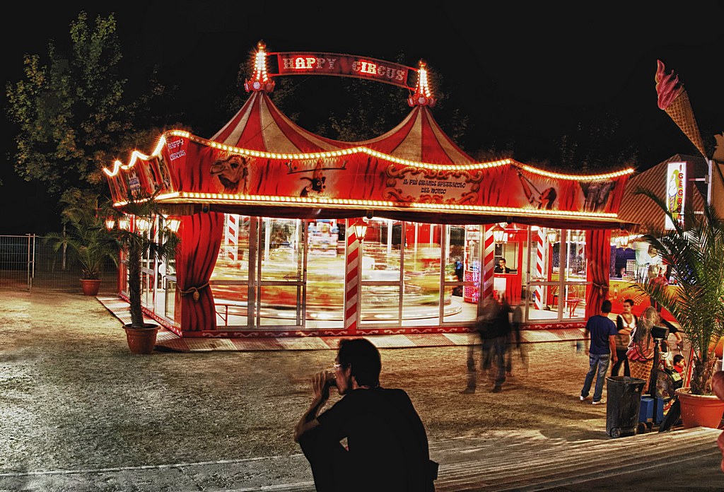 -le-manege-fantome1.jpg