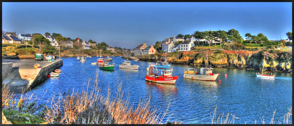 -moinand2more_tonemapped.jpg