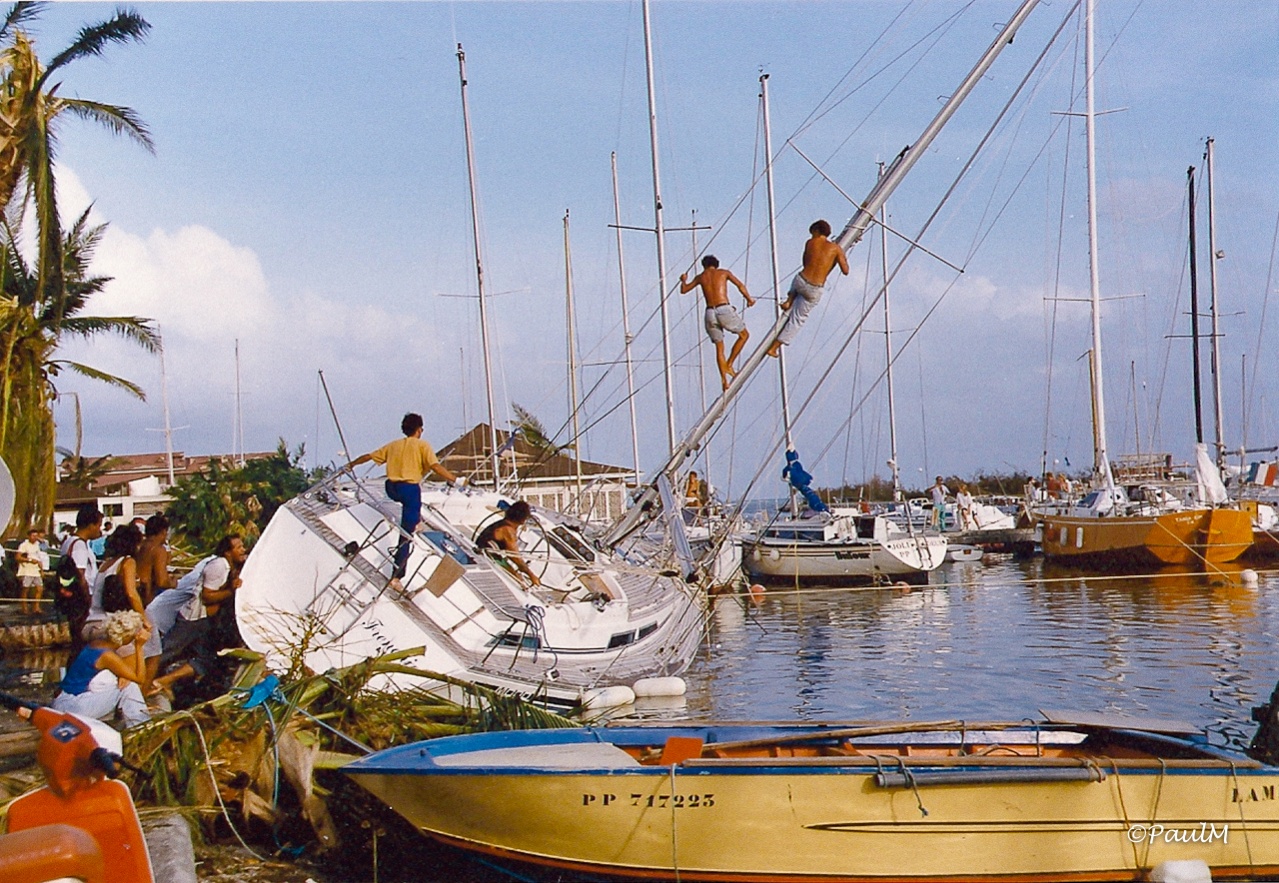 -cyclone-mats-en-detresses-1.jpg