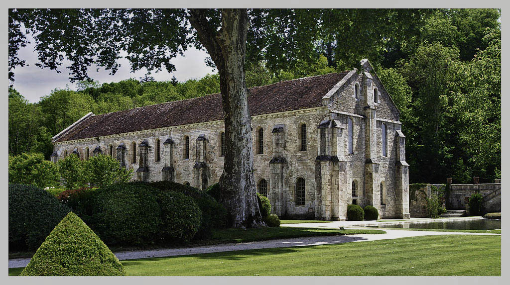 Objectif Canon 18-55 mm - avis ?-abbaye_fontenay.jpg