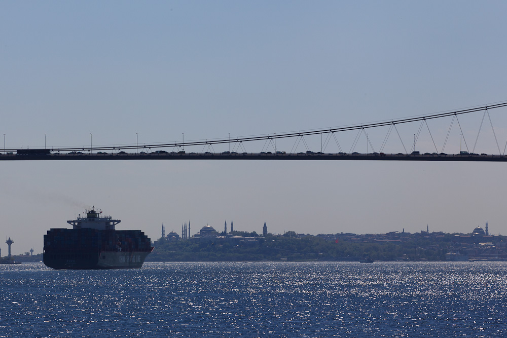 Un pont entre 2 continent