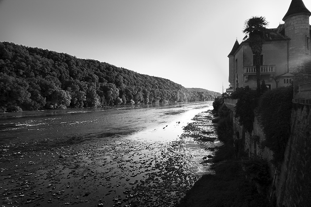 Lalinde chteau sur la dordogne