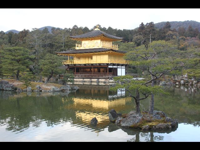 -temple-dor-japon.jpg