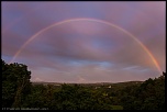 Arc en ciel dans un soleil couchant...