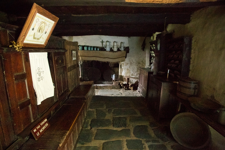 Ecomus de COMMANA