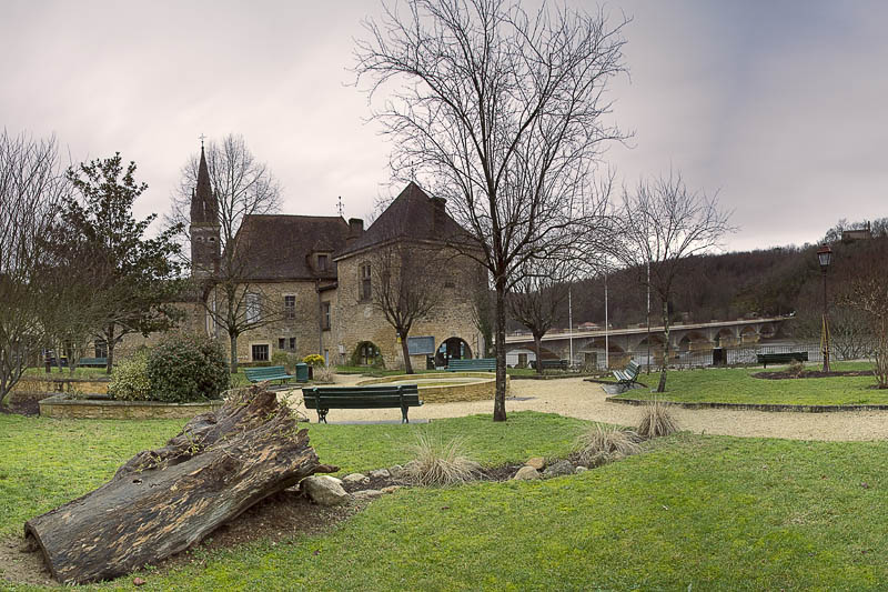 une tite nouvelle-maison-et-square-de-montclar-lalinde-web.jpg