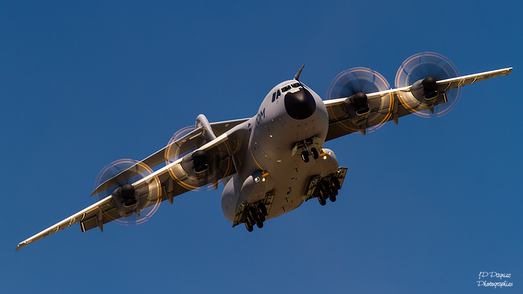 -a400m.jpg
