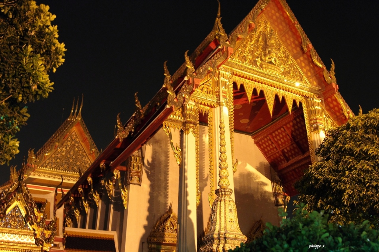 Avez vous le canon 28/105 USM-temple.jpg