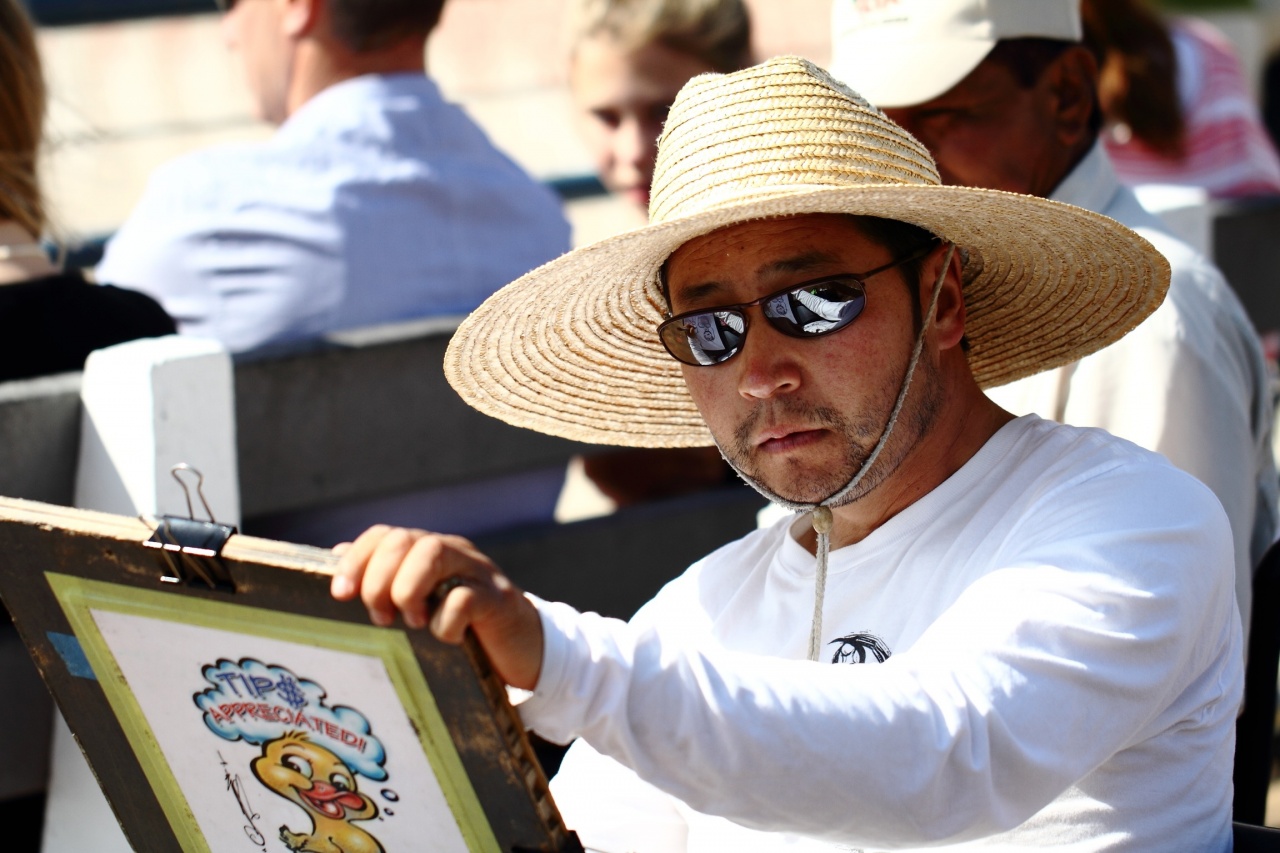 Painter drawing in L.A