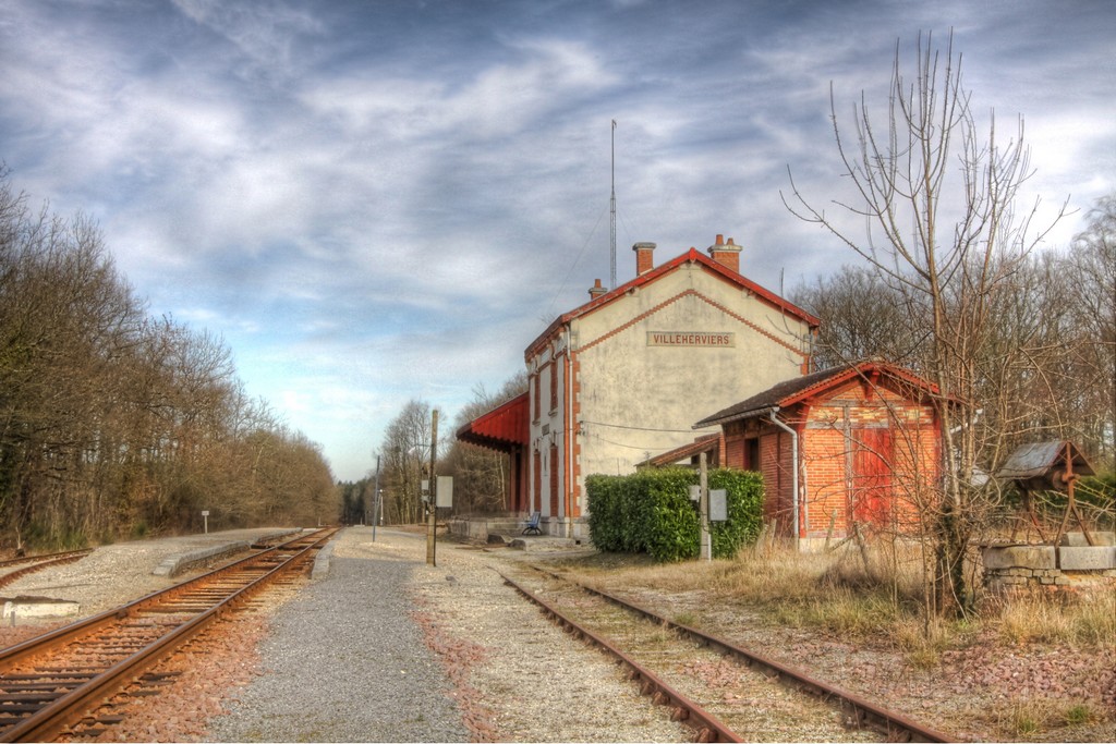 gare jadis