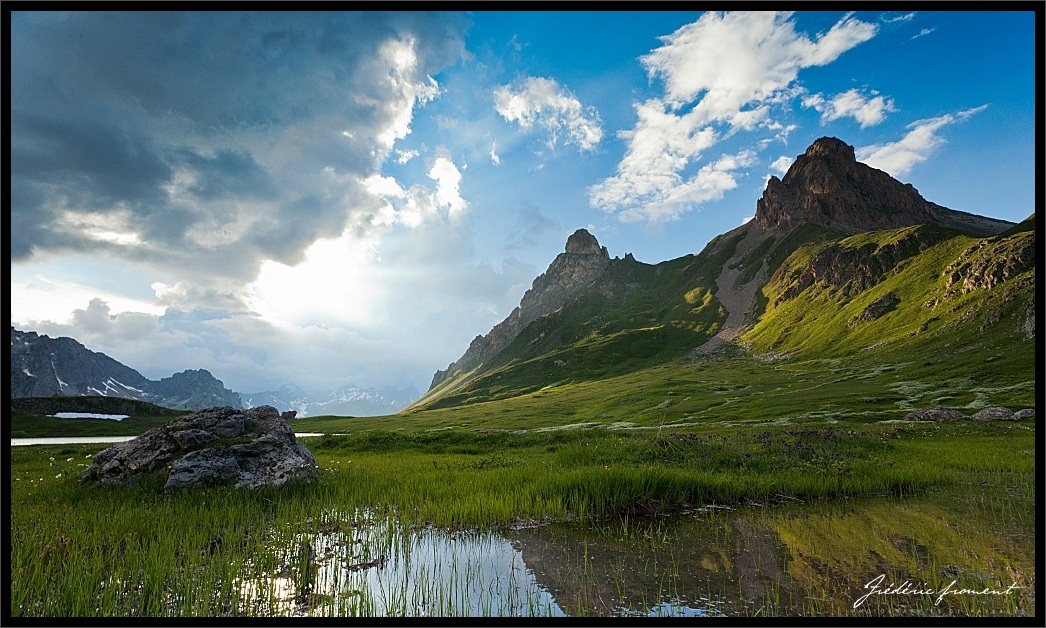firmware-lac-ciel-col-des-cercescadree.jpg