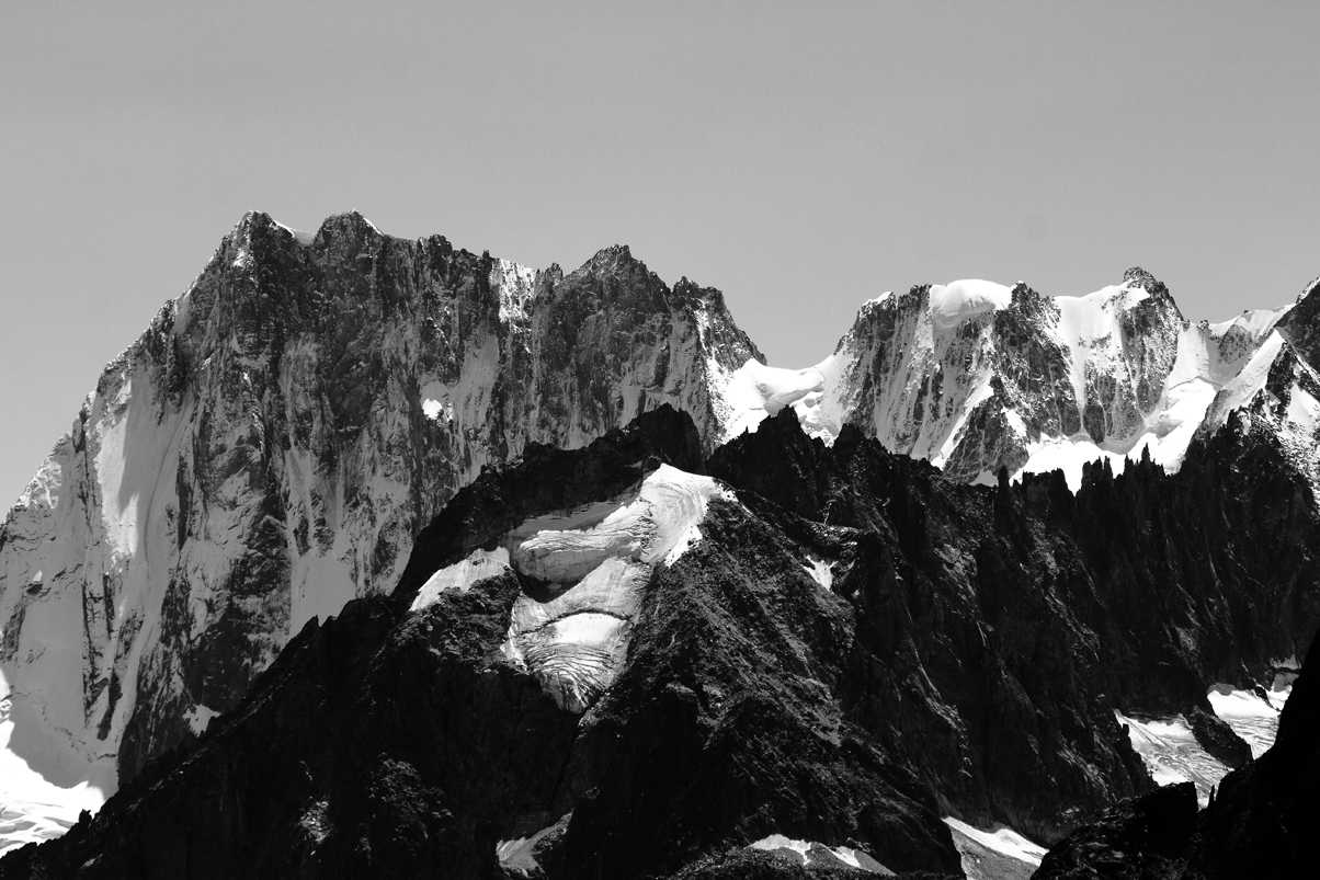 -img_3261br-gdes-jorasses-col-calotte-aiguilles-rochefort-.jpg