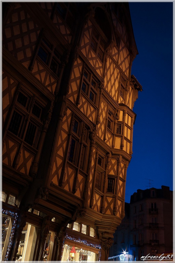 -img_8239r.jpg