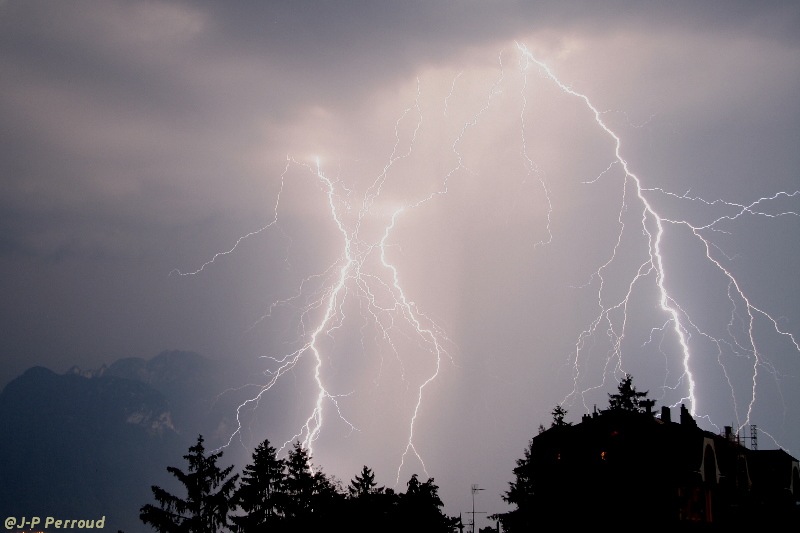 Nouveau je suis...-orages-0008.jpg