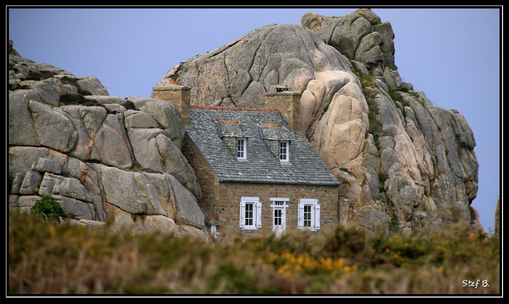Coince dans le granit
